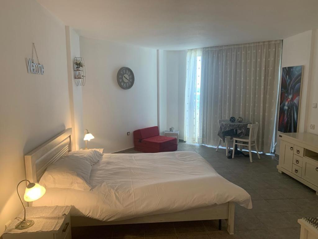 Raphael Apartments Herzliya Екстер'єр фото