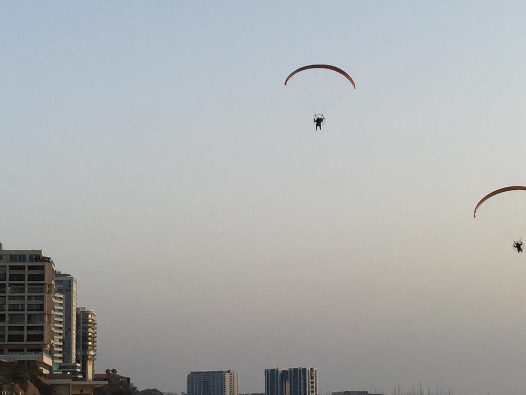 Raphael Apartments Herzliya Екстер'єр фото