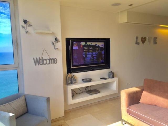 Raphael Apartments Herzliya Екстер'єр фото