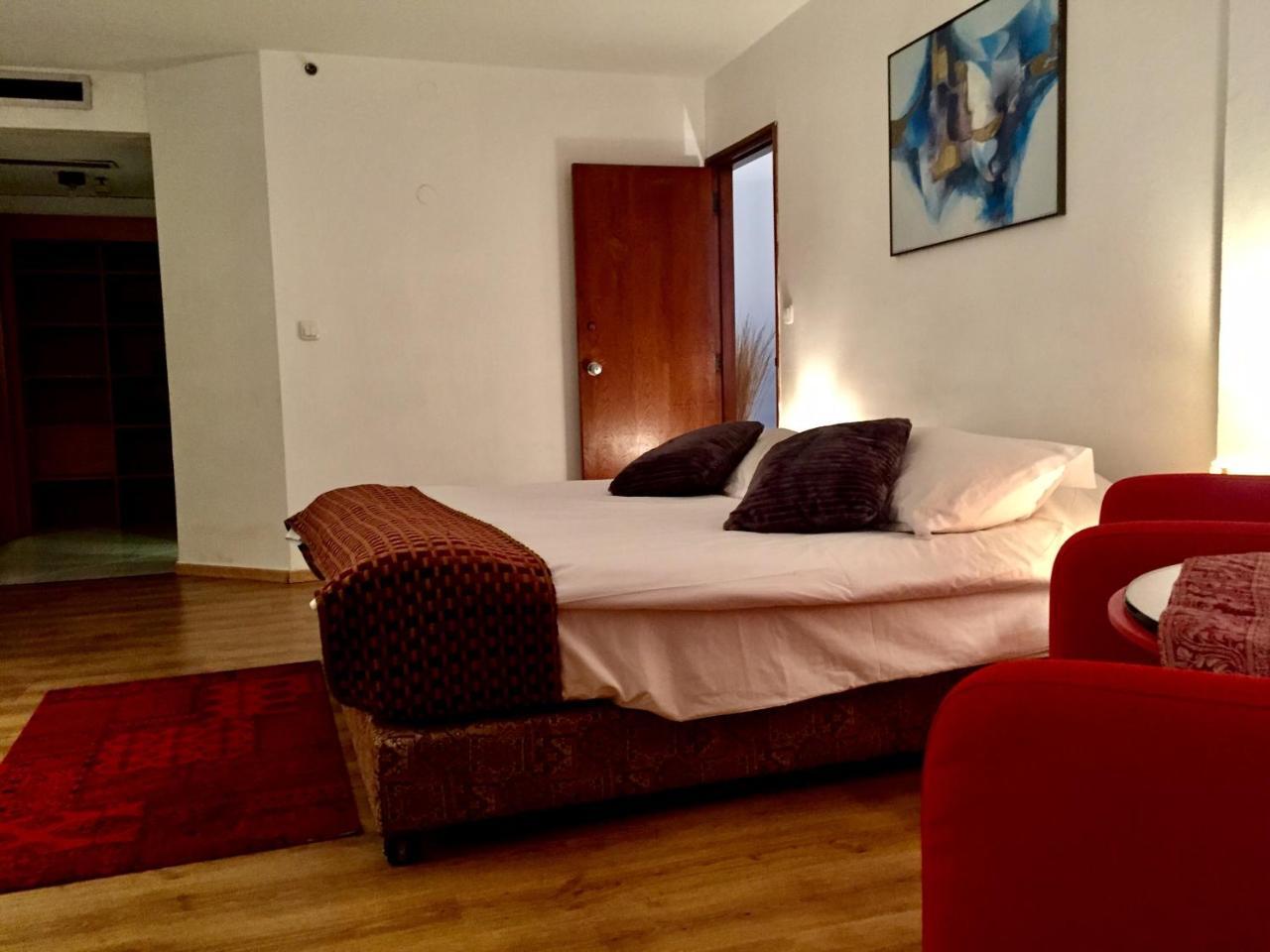 Raphael Apartments Herzliya Екстер'єр фото